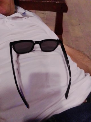Gafas de sol negras