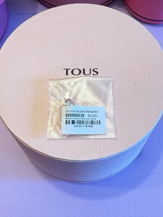 Charm TOUS Toussi plata y ónix