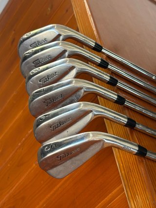 Hierros Titleist 620 MB Forged