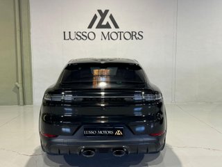 Porsche Cayenne 2024
