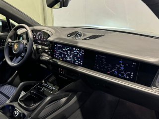 Porsche Cayenne 2024