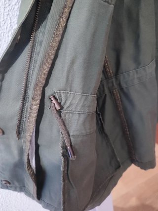 Cazadora verde militar
