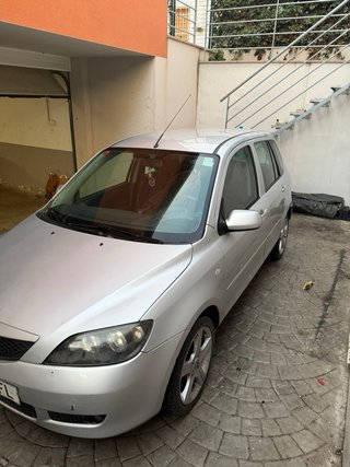 Mazda 2 2006
