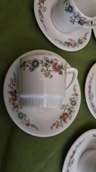 Servizio caffè 6 tazze con piattini