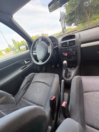 Renault Clio 2005