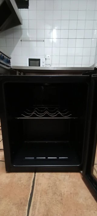 Vinoteca Vitrempus