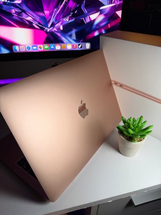 MacBook Air 2019 Rose Gold