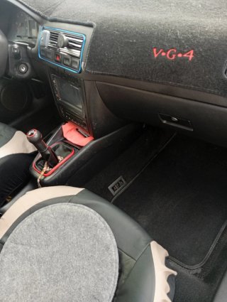 Volkswagen Golf 2002