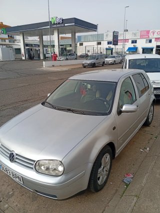 Volkswagen Golf 2002
