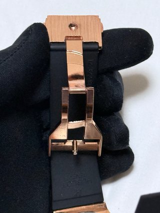 Reloj Luxury Oro Negro