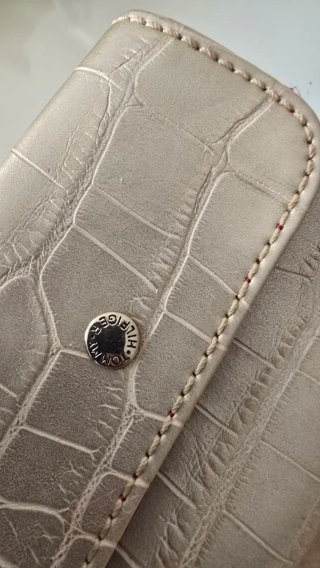 Bolso Tommy Hilfiger Cocodrilo Crema + Monedero