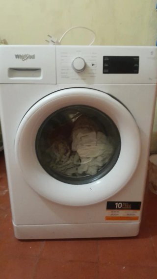 Lavadora Whirlpool casi nueva