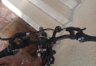 Bicicleta Btwin Roja y Negra
