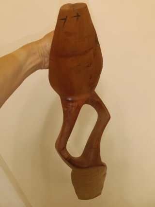 Escultura abstracta de madera /pata de mesa