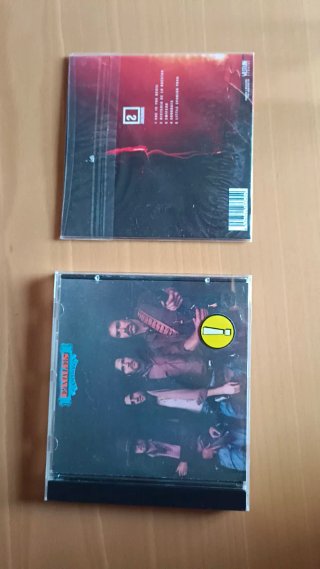 CDs  Originales y Sellos Discográficos antiguos