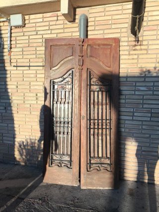 Puertas de madera rústicas