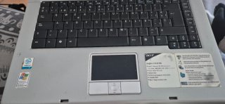 Ordenador portátil Acer Aspire 1414LMI