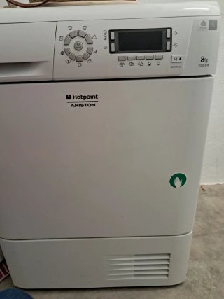 Secadora Hotpoint Ariston poco uso