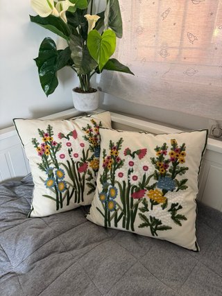Fundas de cojín bordadas Estilo Maison du Monde