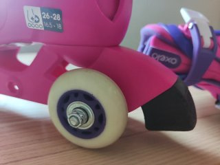 Patines niña rosas oxelo