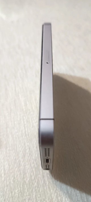 iPhone SE Plata y Negro