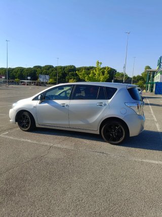 Toyota Verso 2010