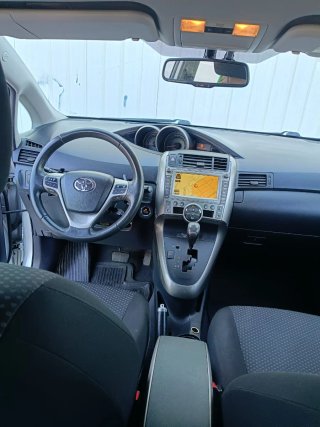 Toyota Verso 2010