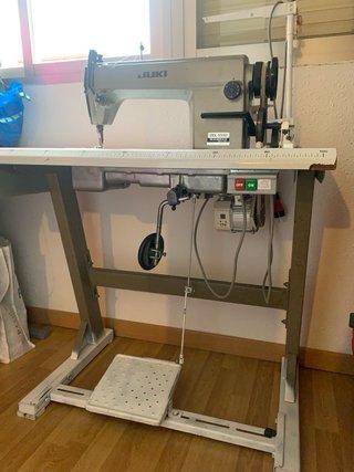Máquina de coser JUKI DDL-5550 Industrial