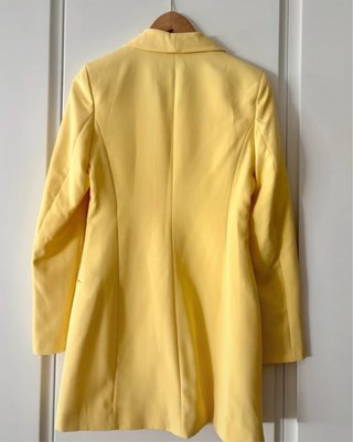 Vestido Americana Stradivarius Amarillo Talla XS