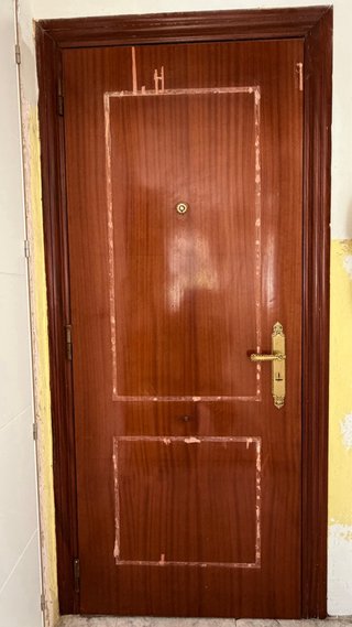 Puerta principal acorazada