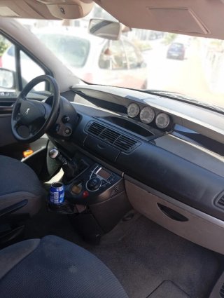 Peugeot 807 2006