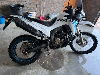Vogue 300 Rally Moto Aventura