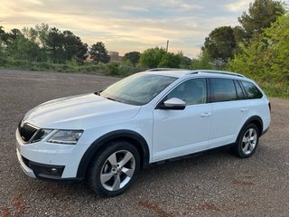 Skoda Octavia 4x4 150CV DSG Scout 2018