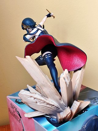 Yor Forger Spy x Family figura