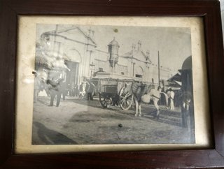 Marco con Foto historica Traída de Aguas Cádiz