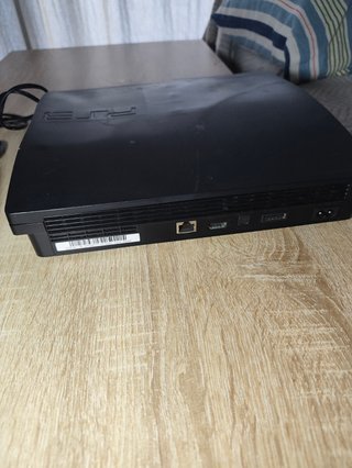 Consola PS3 Slim + Mando + Cables