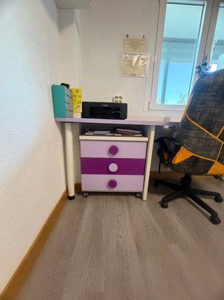 Habitación juvenil completa morada