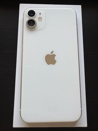 Iphone 11 como nuevo + pantalla impecable