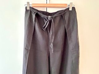 Pantalón pareo negro ancho y fresco