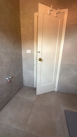 Instalación de azulejos para baños y suelos