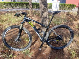 Bicicleta MTB KTM MYROON