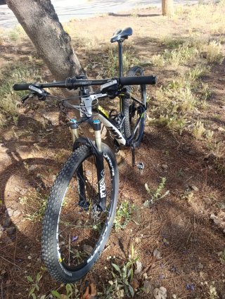 Bicicleta MTB KTM MYROON