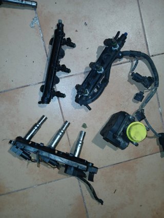 Rampa inyección Seat Ibiza + Mariposa