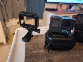 GoPro HERO 6 Black 4K + 4 Batterie
