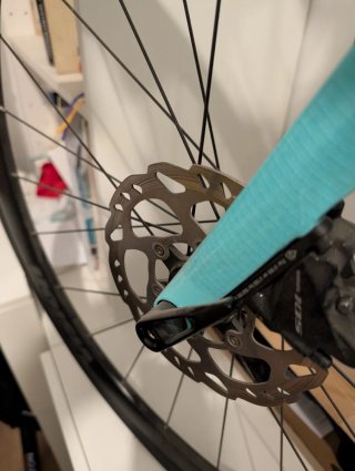 Bianchi Sprint 105 Disc - Bicicleta de carretera