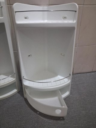 Estantería de esquina para baño