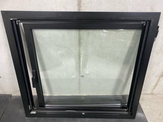 Ventana Aluminio Innaltech Negra con Marco