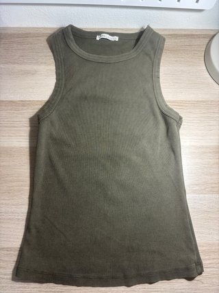 Pull&Bear tank top verde militar XL
