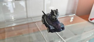 4 Hot Wheels Super Mario Kart e Marvel