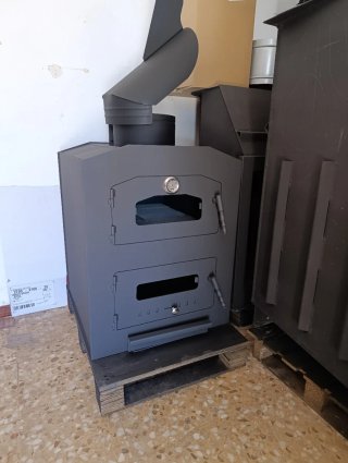 Horno de leña metálico con termómetro